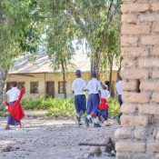 Give african childrens a good education